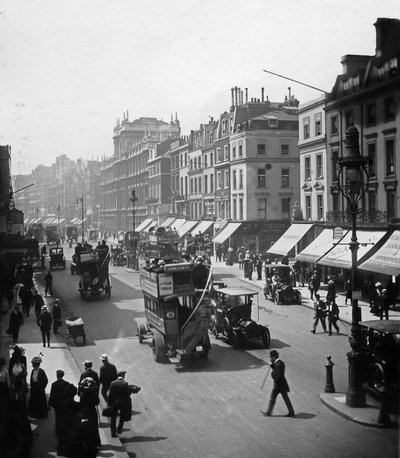 Piccadilly, London von English Photographer